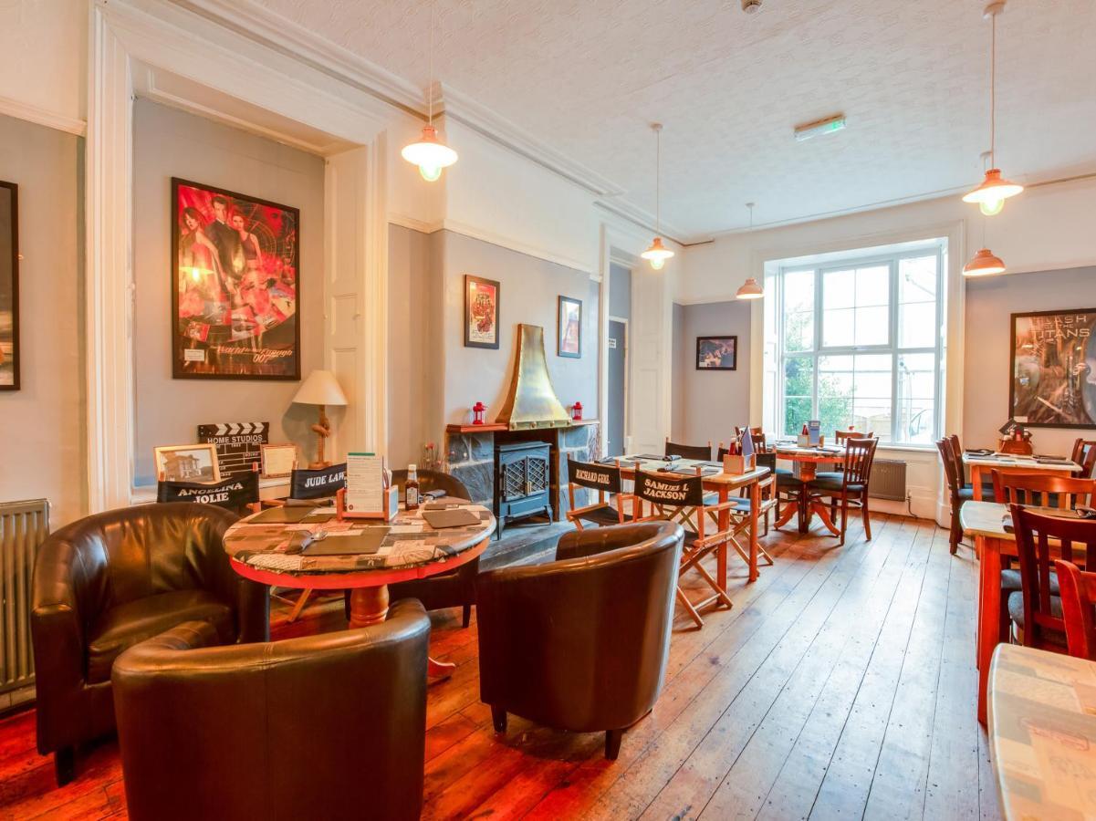 Padarn Hotel Ланберис Екстериор снимка